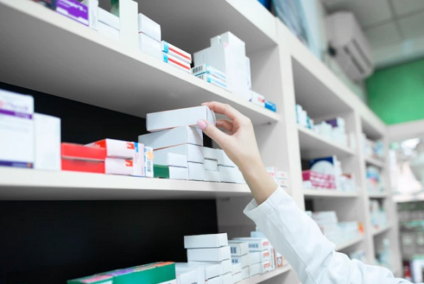 Врачи заявили о недостатке свыше 80 лекарств в аптеках