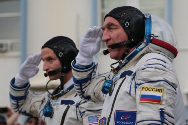 Лётчик-космонавт из Моршанска Александр Скворцов возвращается на Землю