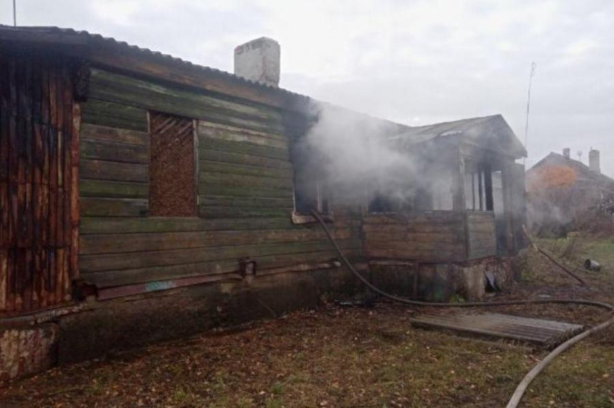 В Тамбовской области при пожаре погибли женщина и трехлетний мальчик