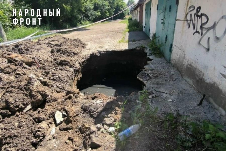 В Мичуринске жители десяти многоквартирных домов страдают от подтопления канализацией