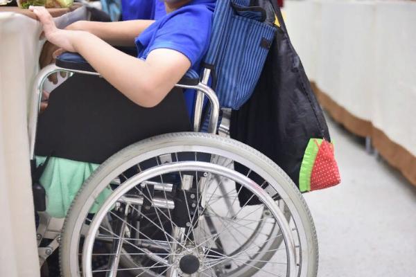 Размер выплат по уходу за детьми-инвалидами предложили увеличить