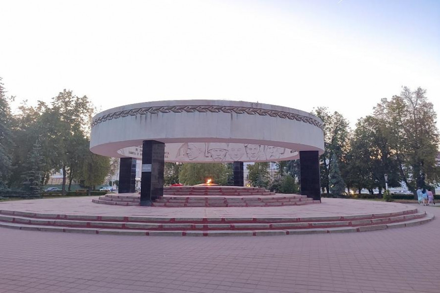 Итоги дня: в Тамбове погаснет Вечный огонь, сквер "Гармония" благоустроят за 26 млн рублей, парк "Усадьбы Асеевых" хотят перевести в собственность региона