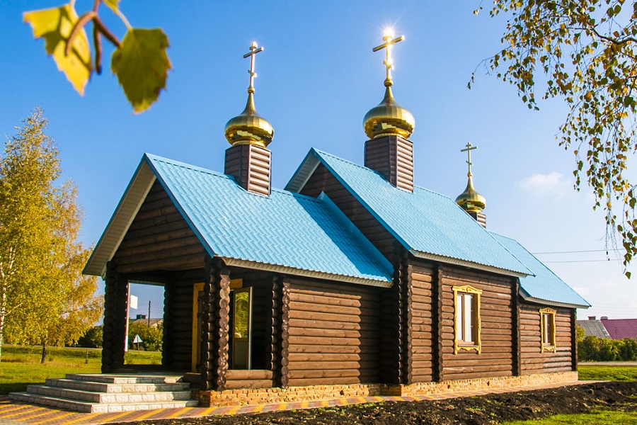 В Тамбовской области освятили новый храм в честь Рождества Пресвятой Богородицы
