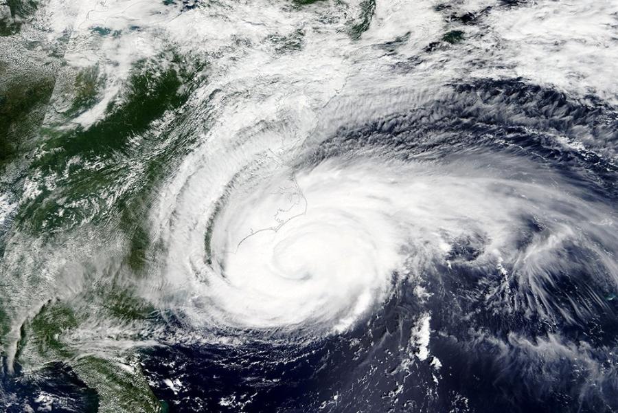 Ученые заявили, что мощность ураганов будет расти