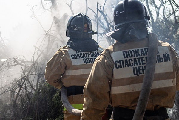 Для пожарных областного пожарно-спасательного центра закупают новую боевую одежду