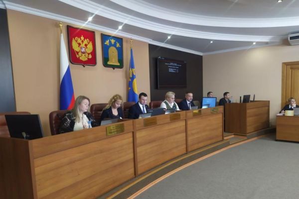 Депутаты гордумы одобрили совершение крупной сделки для МУП "ТТС" 
