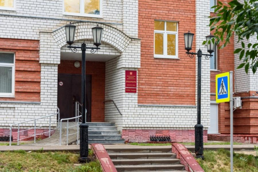 Администрация Гавриловского округа не торопилась делать ремонт в муниципальной квартире