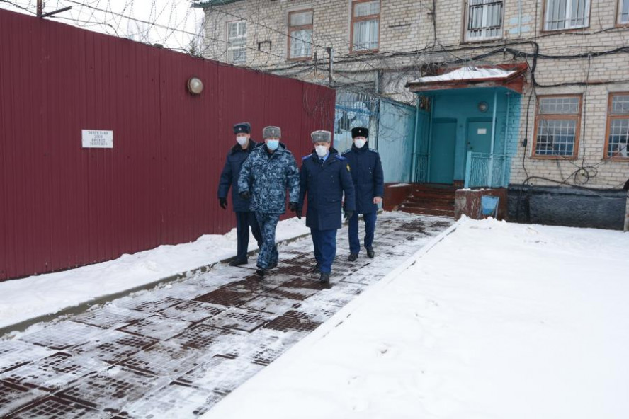 Прокурор Тамбовской области посетил с проверкой исправительную колонию в Сосновском округе