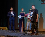 DSC_3774-V.jpg