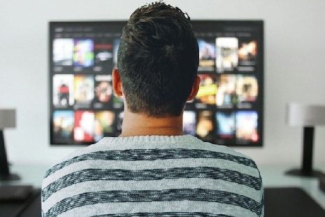 Учёные: частый просмотр телевизора приводит к 
