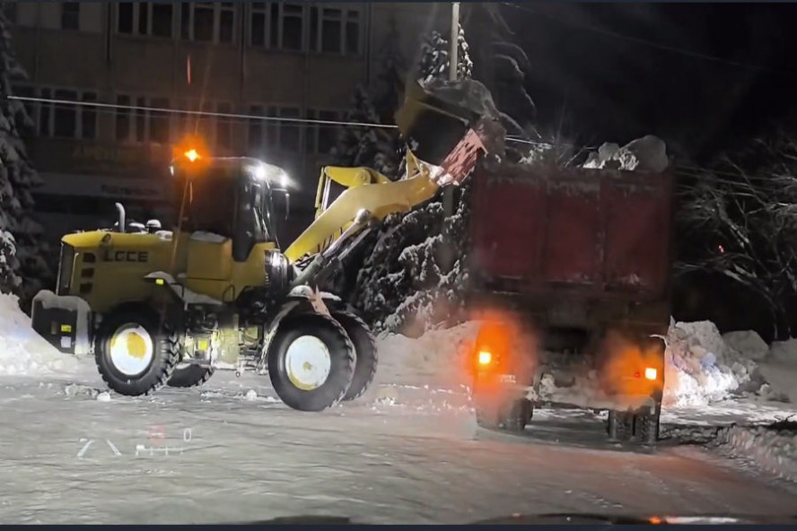 В Котовске за два дня вывезли более 2 тысяч кубометров снега