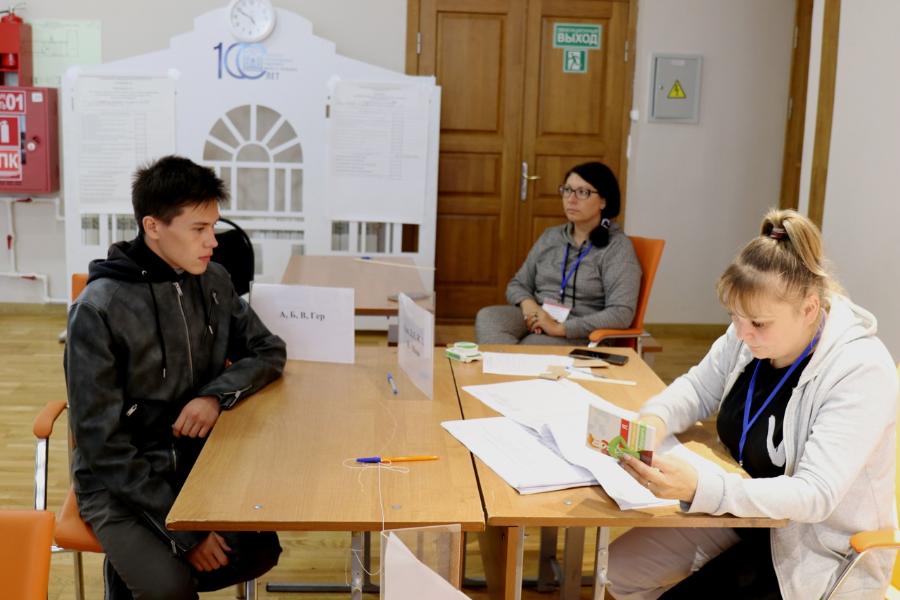 "Работает как часы": наблюдатели рассказали, как проходят выборы главы Тамбовской области
