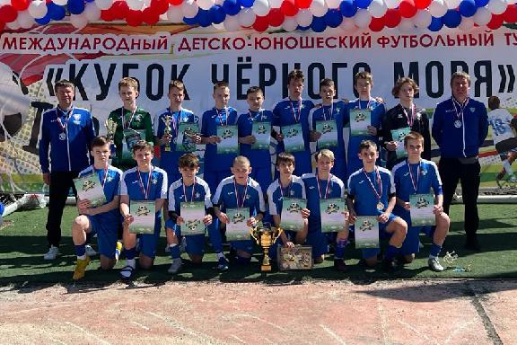 Команда тамбовской "Академии футбола" заняла второе место на турнире в Сочи