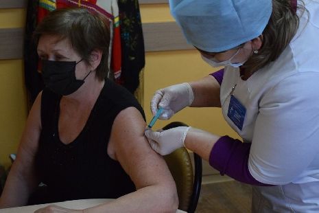В Тамбове на Полынковской сегодня работал мобильный пункт вакцинации