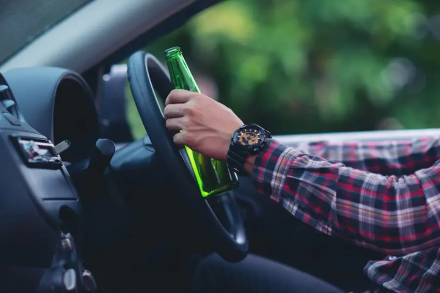 В России утвержден новый порядок проверки автомобилистов на алкоголь