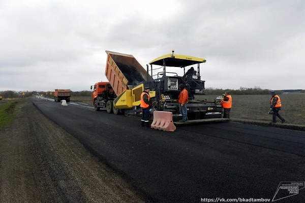В Тамбове завершаются работы по реконструкции Рассказовского шоссе