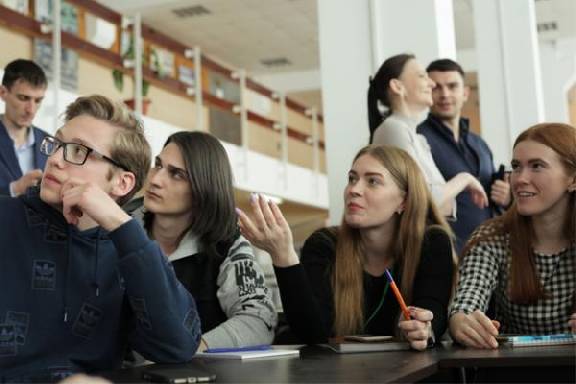 В Тамбове участники образовательного интенсива посетили мастер-класс по основам проектного управления
