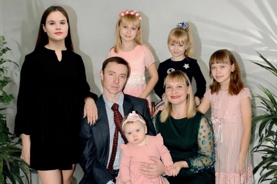 Тамбовская семья Селезнёвых удостоена медали ордена "Родительская слава"