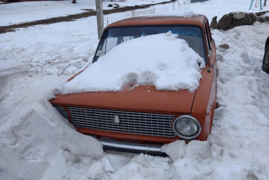 В Тамбове ищут собственника брошенного автомобиля по улице Полынковская