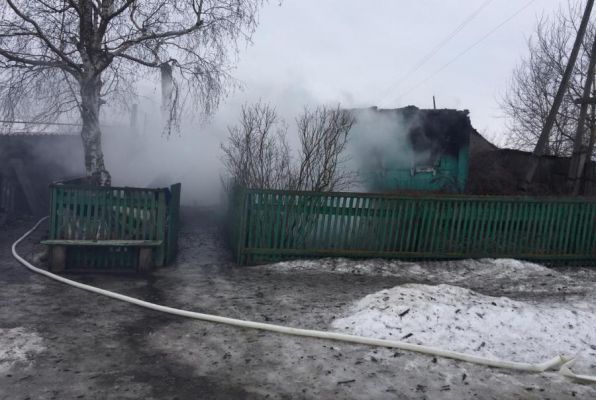 В Пичаево при пожаре в частном доме погибли два человека