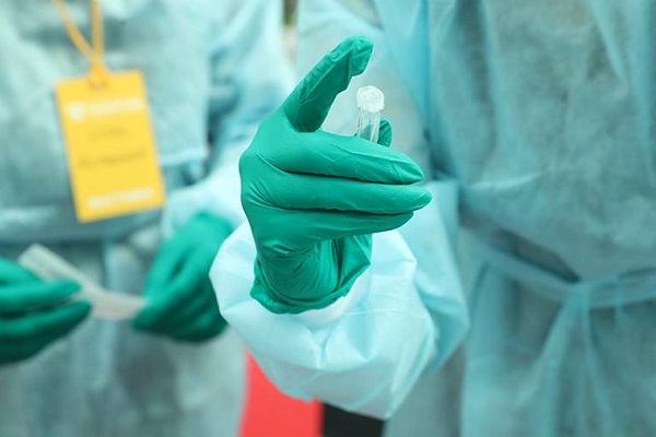 Первую фазу клинических испытаний новой назальной вакцины завершат к декабрю