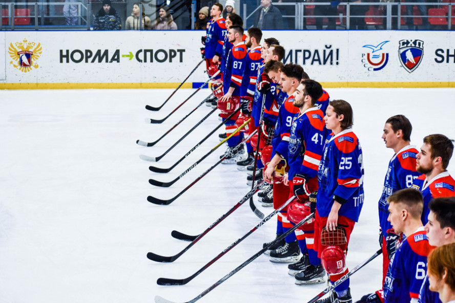 Хоккеисты "Державы" сыграют против команды из Москвы