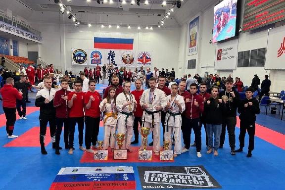 Тамбовские каратисты завоевали семь медалей на соревнованиях в Москве