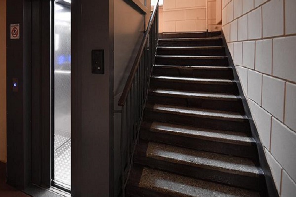 В Моршанске выявлены нарушения при эксплуатации лифтов