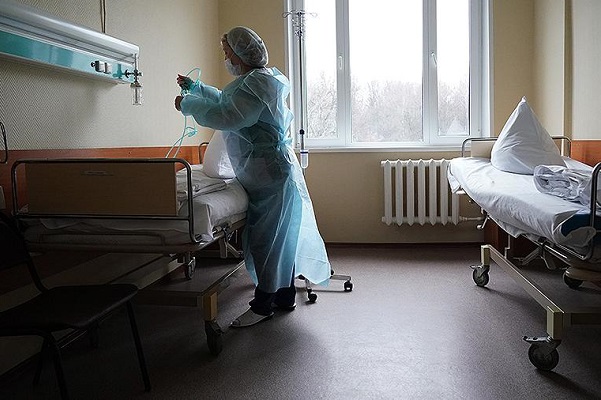 В России выявлено 10 028 новых случаев заболевания COVID-19