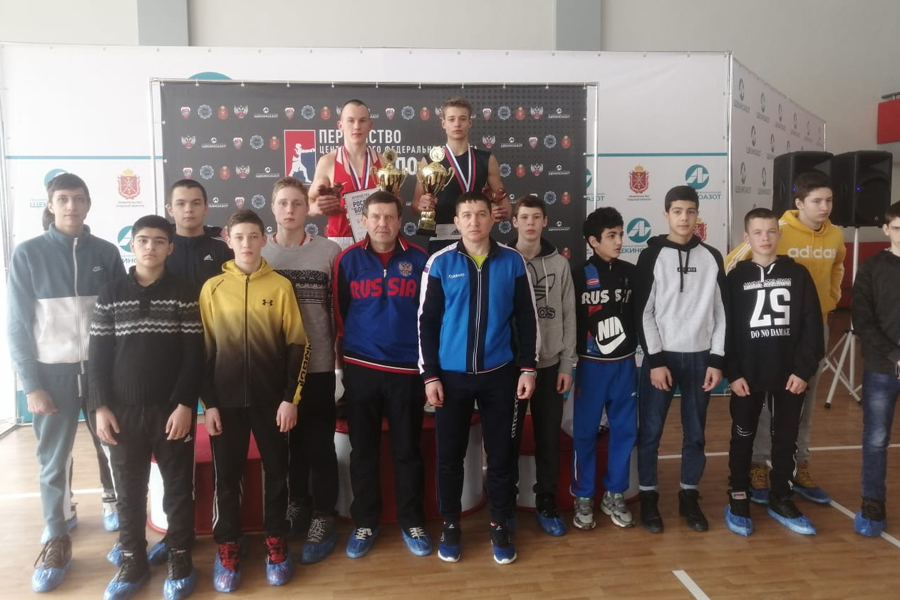 Тамбовские боксёры выиграли медали первенства ЦФО