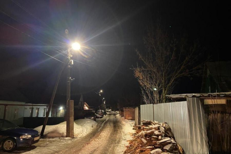 В селе Бокино завершаются работы по строительству линий освещения