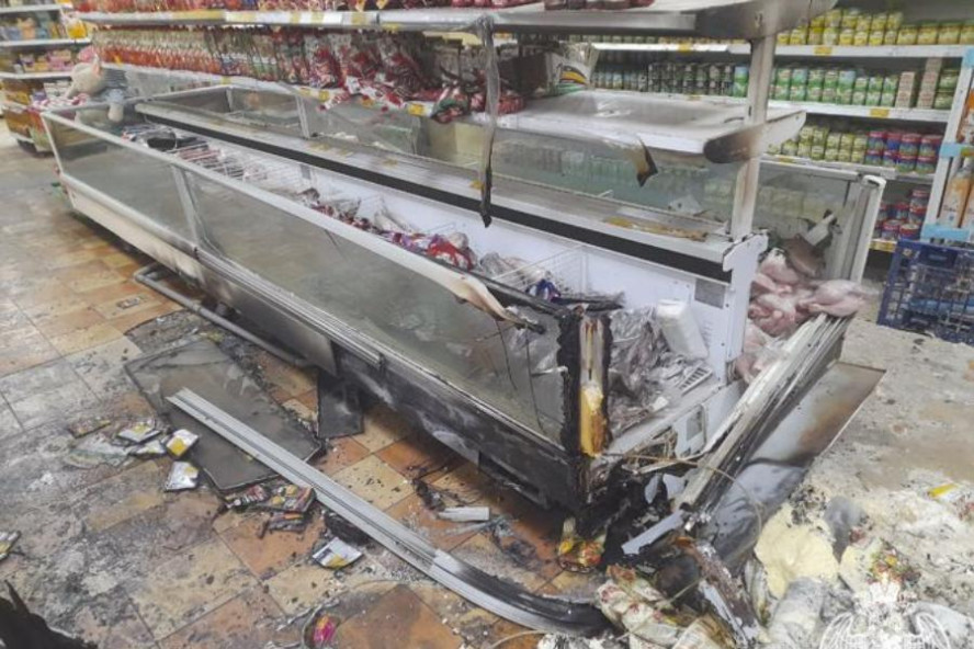 В супермаркете в посёлке Строитель случился пожар