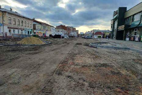 Ремонт сетей, дороги и парковок в районе центрального рынка Тамбова планируют завершить к середине ноября