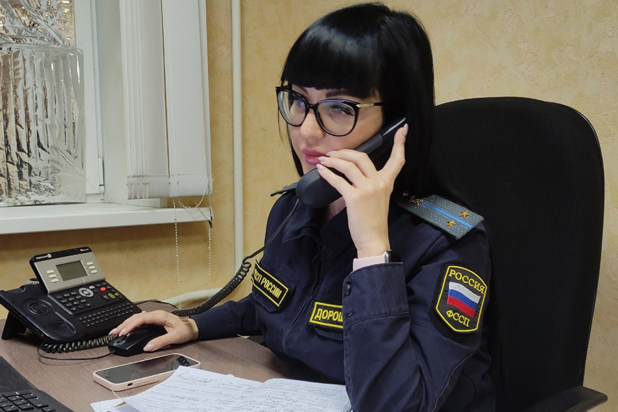 Тамбовчан призывают сообщать о случаях коррупции на телефон приставов
