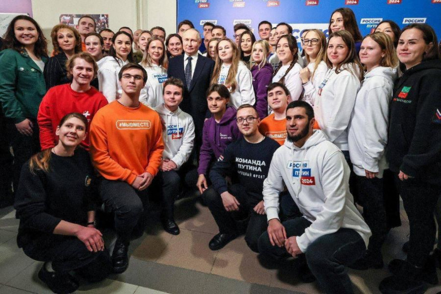 Студенты Державинского пообщались с Владимиром Путиным