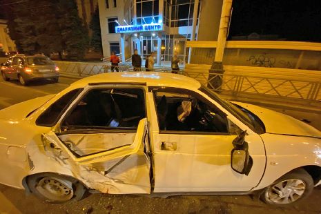В ночном ДТП в центре Тамбова пострадали 3 человека