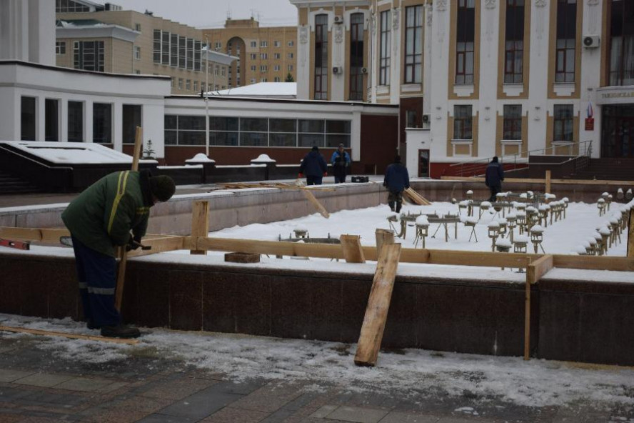 Фонтан на площади Ленина в Тамбове будут консервировать несколько дней