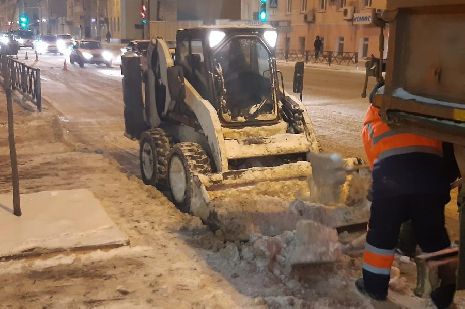 В Тамбове уборка улиц от снега ведётся круглосуточно