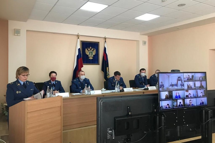 Прокуратура выявила незаконные нормы в приказах нескольких управлений администрации Тамбовской области
