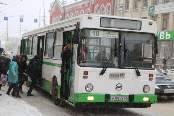 В новогодние праздники общественный транспорт в Тамбове будет работать в режиме "выходного дня"
