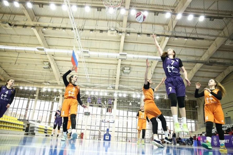 В Тамбове определились победители чемпионата школьной баскетбольной лиги "КЭС-Баскет"