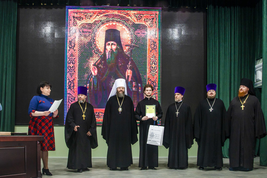 В Тамбове наградили победителей конкурса студенческих научных работ по теологии