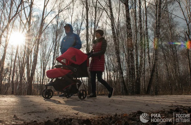 В России продлили сроки действия и подачи сертификатов на жилье молодым семьям
