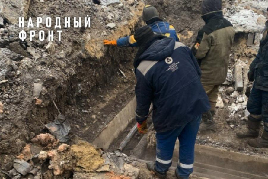 Спустя более года у жителей многоэтажного дома на Магистральной снова появилась горячая вода