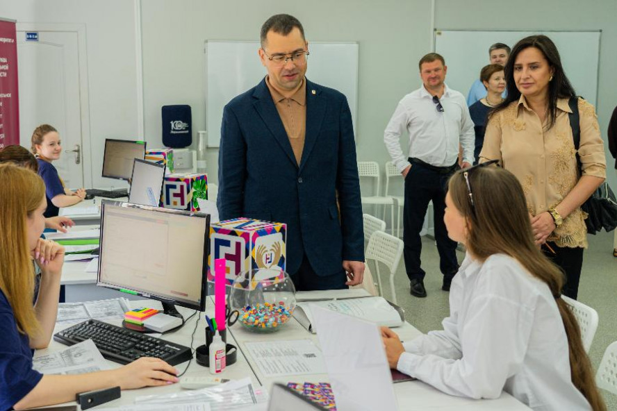 В Державинском университете начался приём документов от абитуриентов