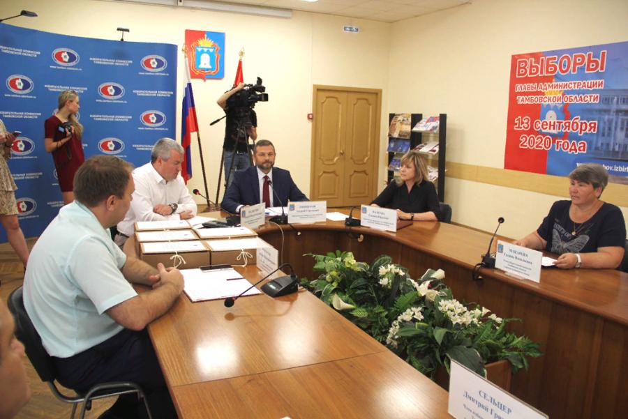 Избирком зарегистрировал лишь пять кандидатов на должность губернатора Тамбовской области