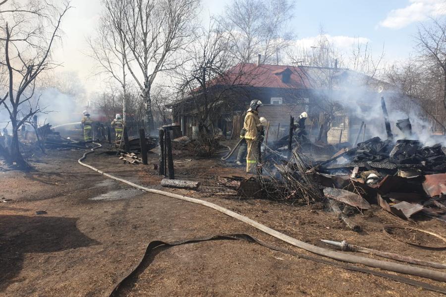 В Моршанском районе загорелись два дома