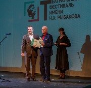 DSC_3646-V.jpg