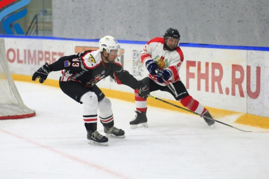 В Тамбовской области стартовал чемпионат Ночной хоккейной лиги