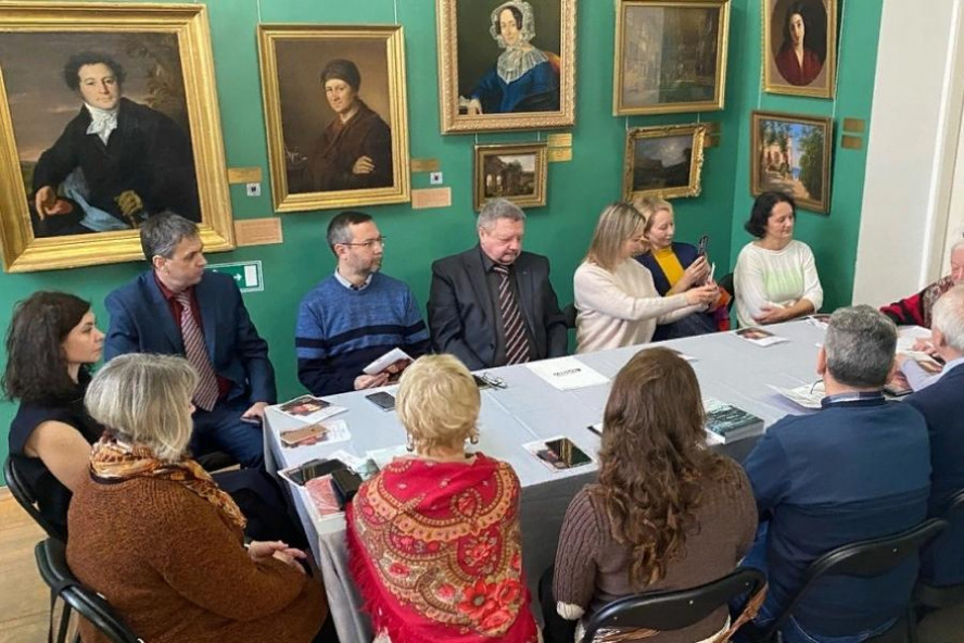 В Тамбове провели круглый стол, посвящённый 200-летию графа Строганова